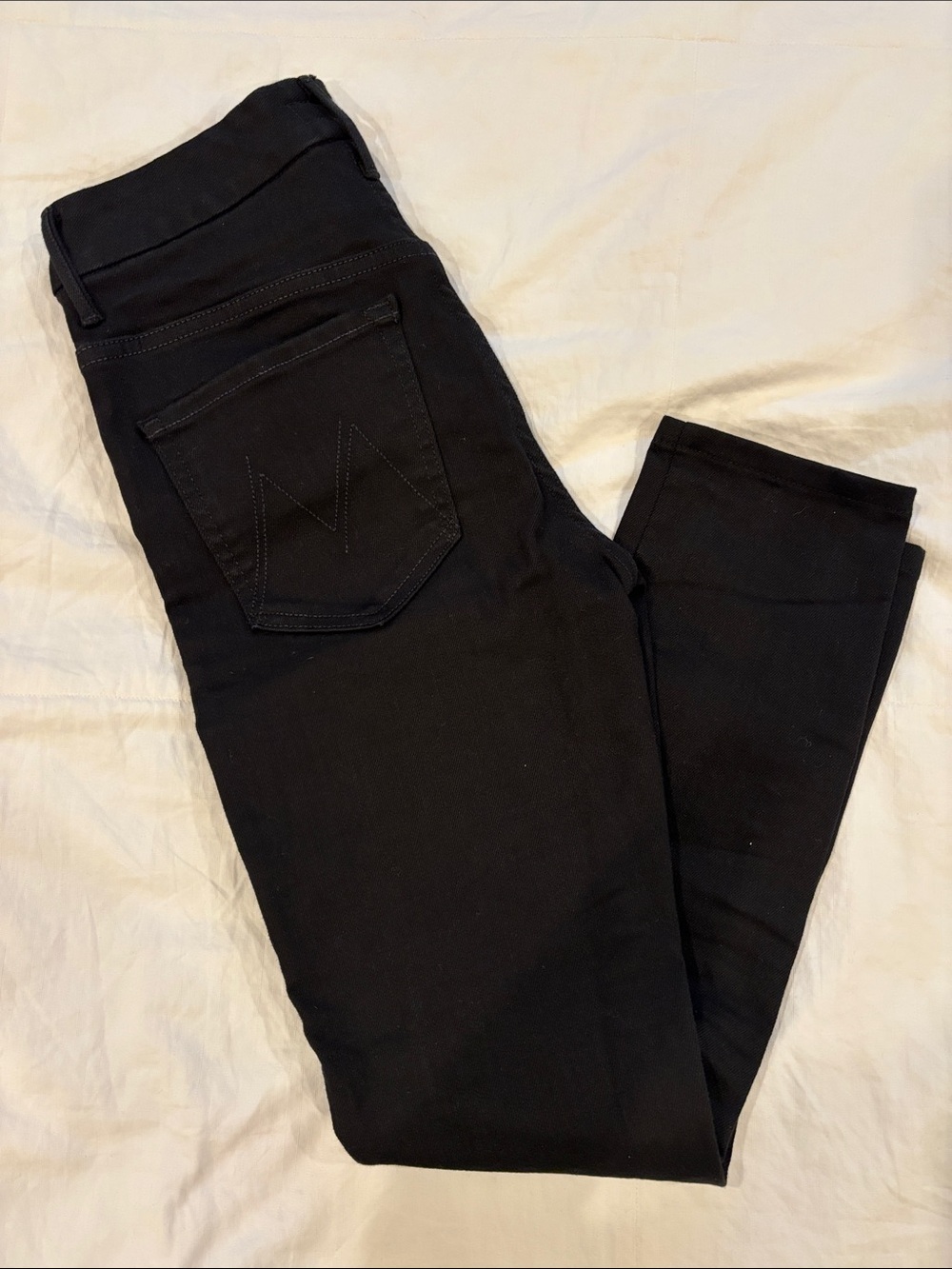 MOTHER Skinny Jeans in Black - 25 inseam